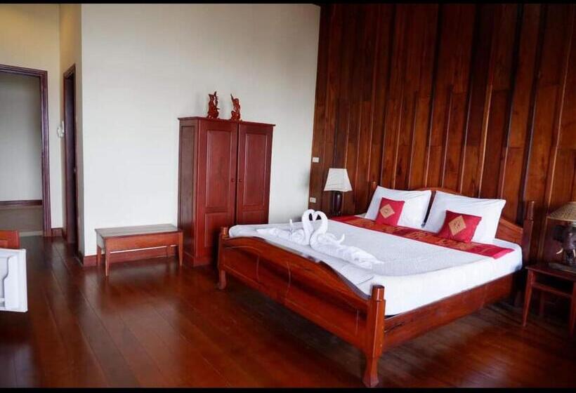 اتاق استاندارد با بالکن, Kongmany Colonial House