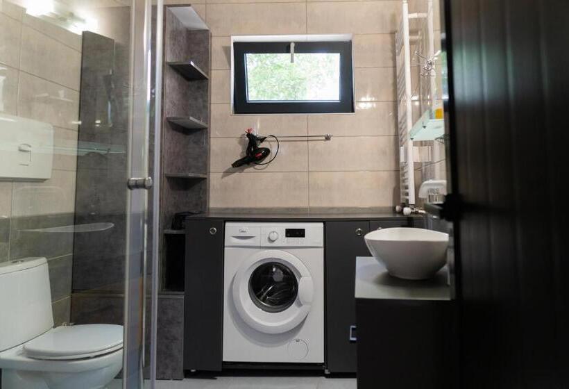 آپارتمان سوپریور 1 خوابه, Honeymoon Apartments In Old Tbilisi