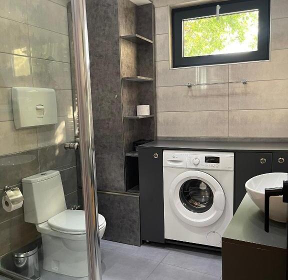 آپارتمان سوپریور 1 خوابه, Honeymoon Apartments In Old Tbilisi