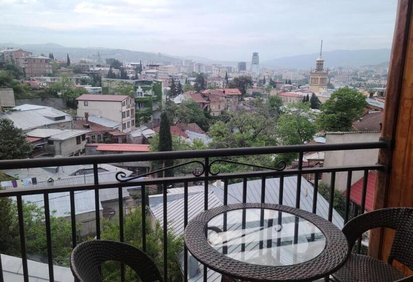 آپارتمان لوکس 1 خوابه, Honeymoon Apartments In Old Tbilisi