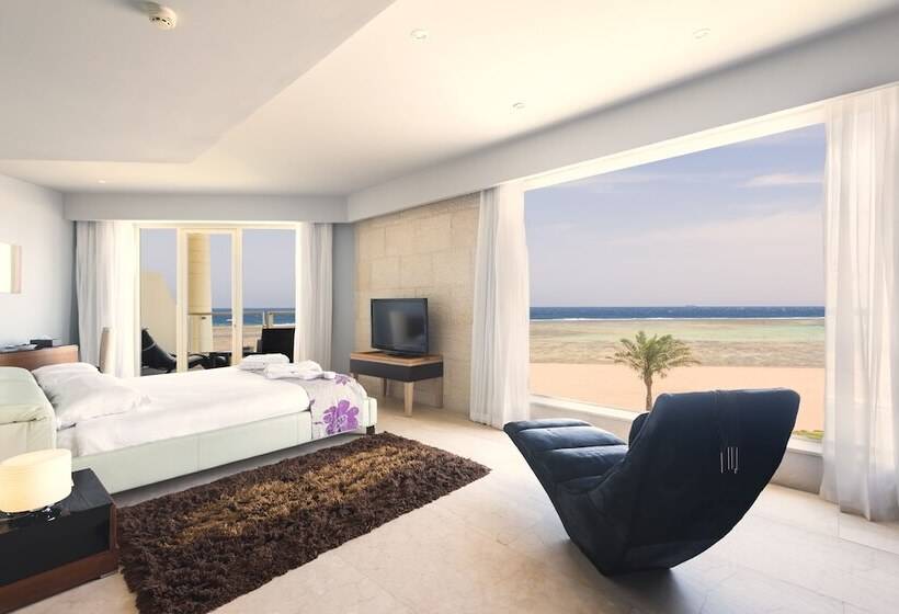 سوییت جونیور با چشم‌انداز دریا, Barceló Tiran Sharm