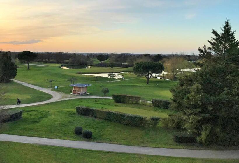 Номер Superior, Mercure Toulouse Aéroport Golf De Seilh