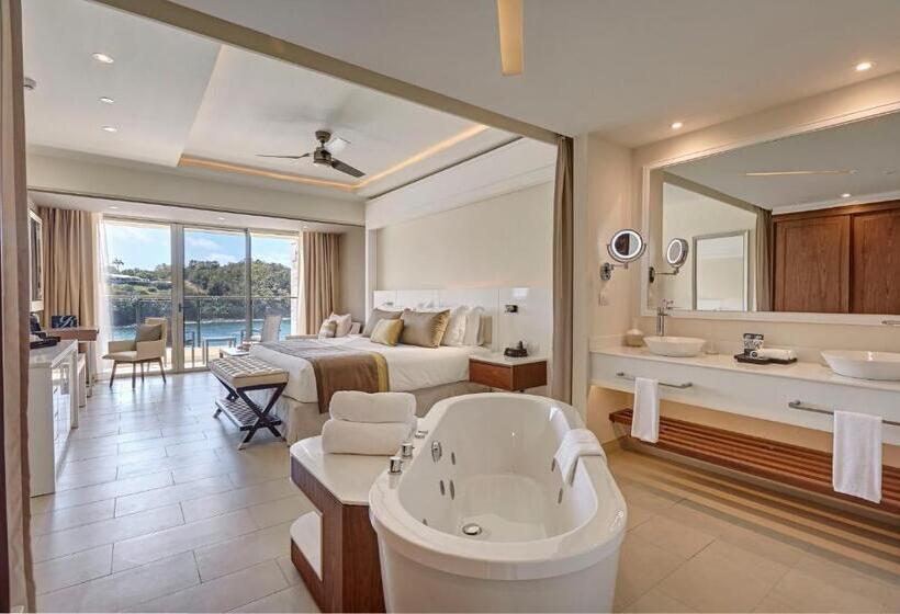 سوییت جونیور لوکس با چشم‌انداز دریا, Royalton Saint Lucia, An Autograph Collection - All Inclusive Resort