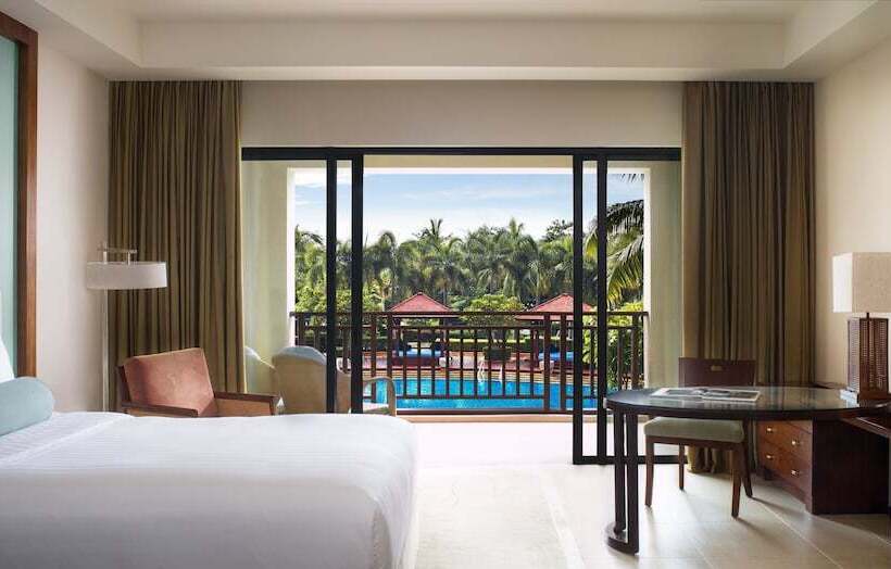 Номер Economy Двуспальная Кровать, The Ritzcarlton Sanya, Yalong Bay