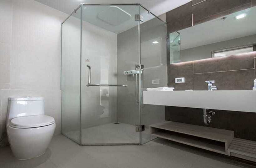디럭스 룸, Pattaya Discovery Beach Hotel   Sha Extra Plus