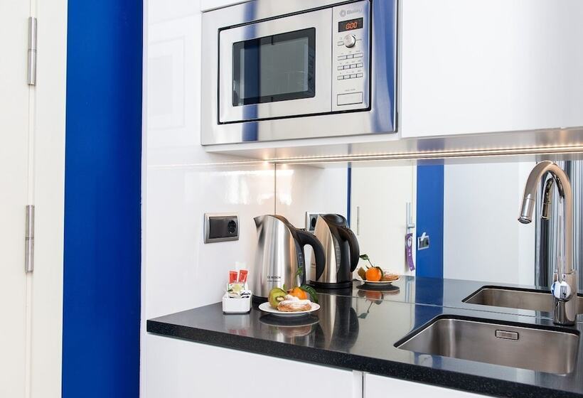 Студия Deluxe, Naitly Barcelona Poblenou