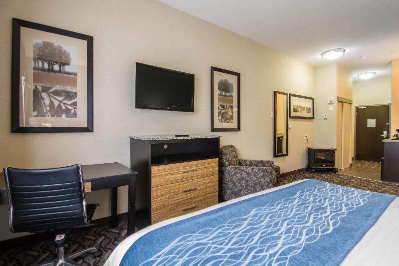 اتاق کلاب, Crowne Plaza Changi Airport, An Ihg