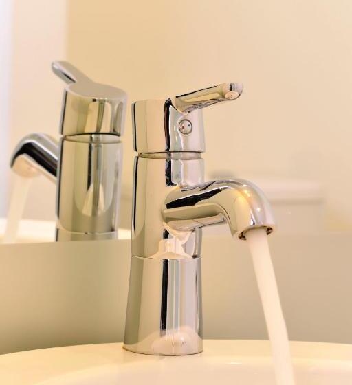 اتاق سوپریور با تخت بزرگ, Ibis Melbourne Glen Waverley
