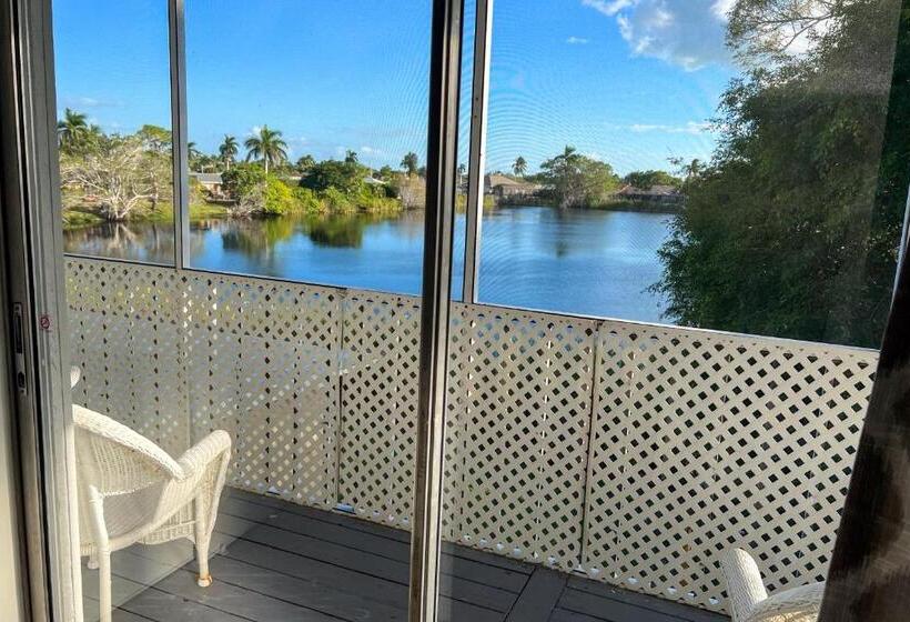 スイート, Marco Island Lakeside Inn