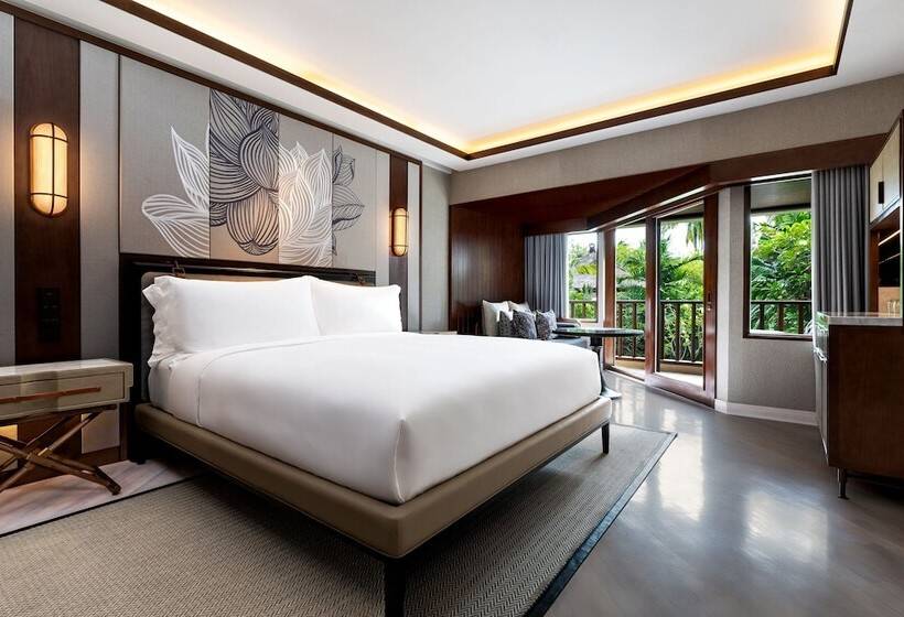 اتاق لوکس با چشم‌انداز دریاچه, The Laguna, A Luxury Collection Resort & Spa, Nusa Dua, Bali