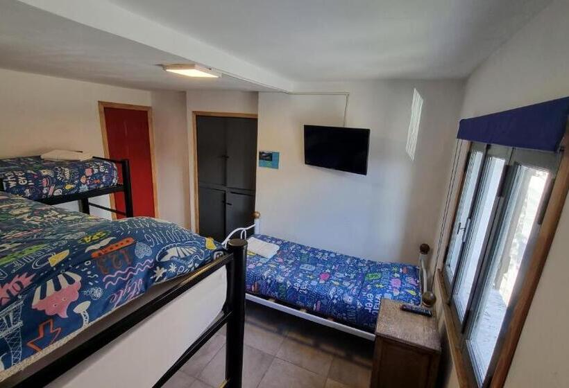 四人标准间, Temiscira Hostel