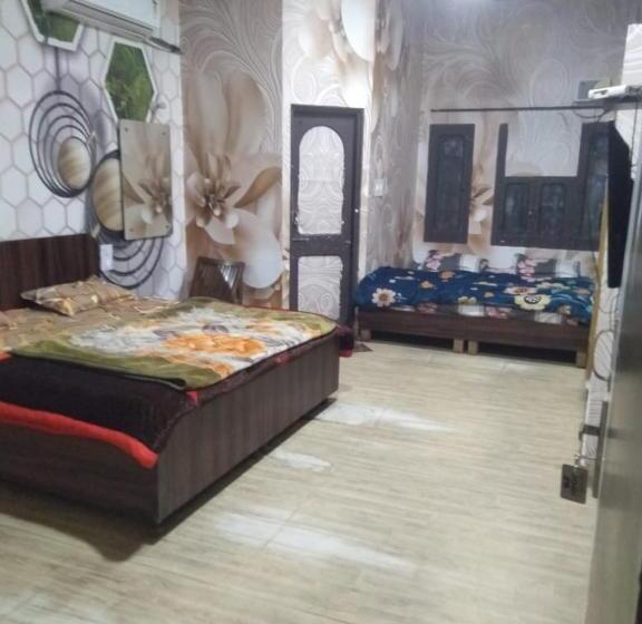 Четырехместный Номер Стандарт, Jogi Guest House For Families,friends Guest Facilities Fully Furnished Ac Rooms, Wifi, Lcdtvcable, A