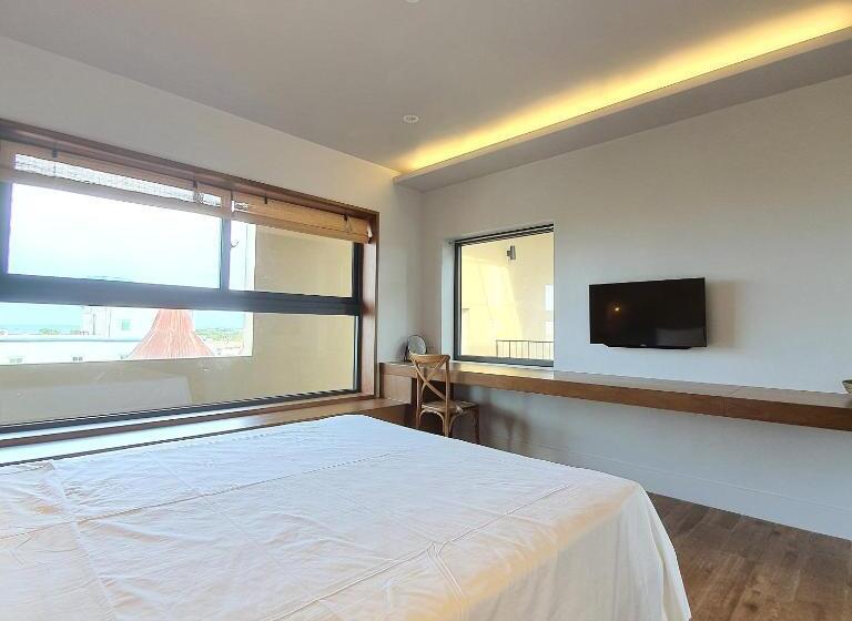 اتاق استاندارد با چشم‌انداز دریا, Cagina Boutique Hostel