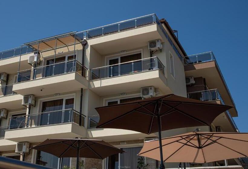 Номер Стандарт Боковой Вид на Море, Solinaria Boutique
