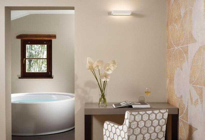 سوئیت با وان آب گرم, Borgobrufa Spa Resort Adults Only
