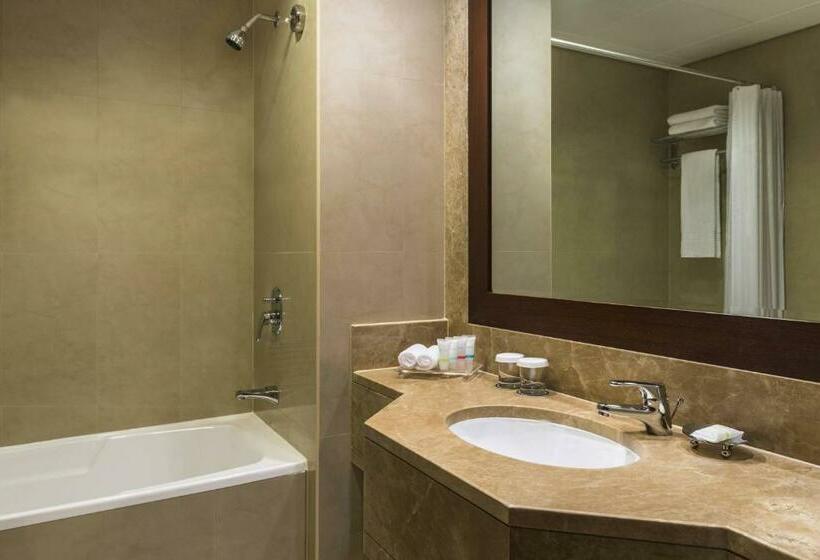 Классический Номер, Four Points By Sheraton Sheikh Zayed Road