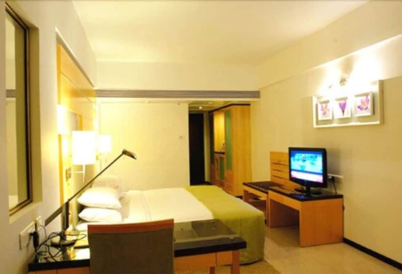 Номер Deluxe, Peninsula Grand