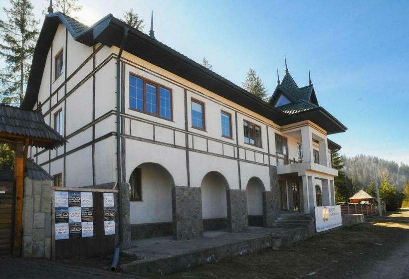 اتاق لوکس, Galushko