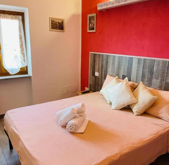 家庭间, B&b With Pool La Montaldina Piemonte