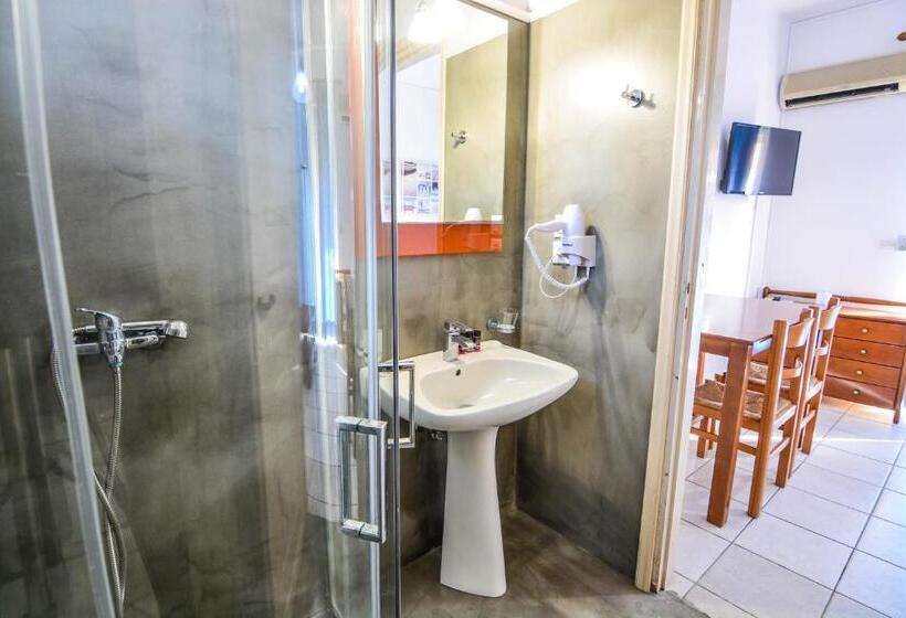 Апартаменты 2 Спальни, Epavlis Apartments