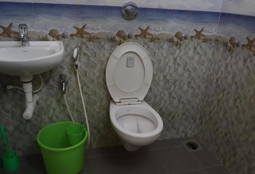 带2个双人床的标准工作室, Babush Ocean Star