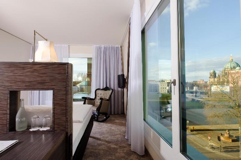 Номер Стандарт, Arcotel John F Berlin