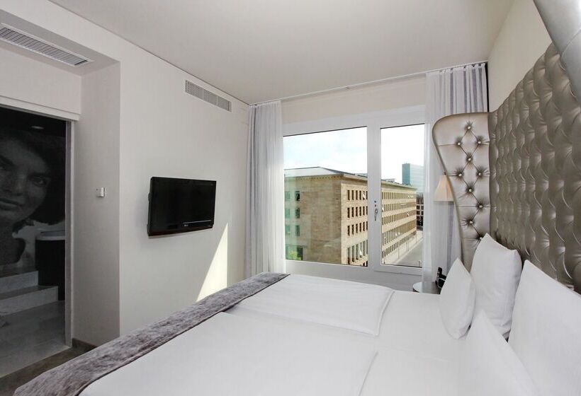 Президентский Люкс, Arcotel John F Berlin