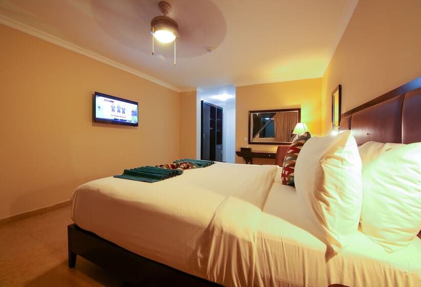 Номер Deluxe, Best Western Plus Accra Beach