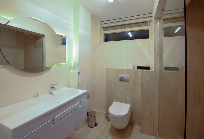 Президентский Люкс 3 Спальни, Best Western Plus Accra Beach