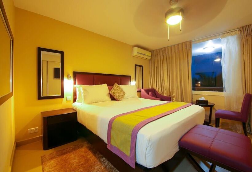 Номер Стандарт Двуспальная Кровать, Best Western Plus Accra Beach