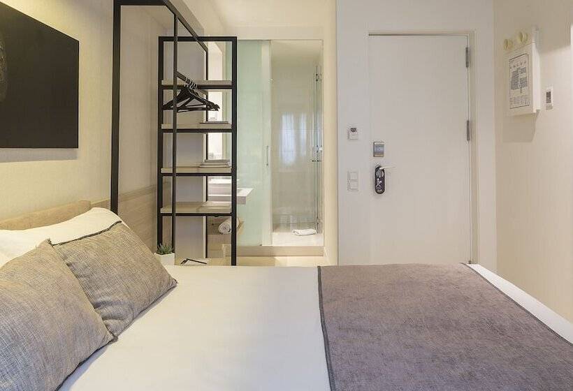 Номер Стандарт, Denit Barcelona