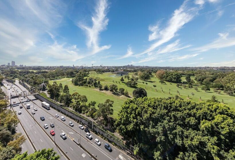 带3个卧室的套间, Meriton Suites Waterloo