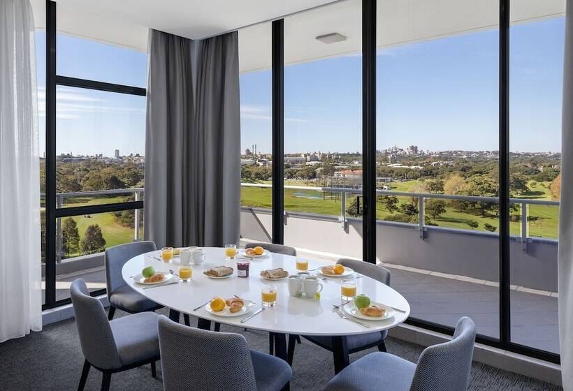 带3个卧室的套间, Meriton Suites Waterloo