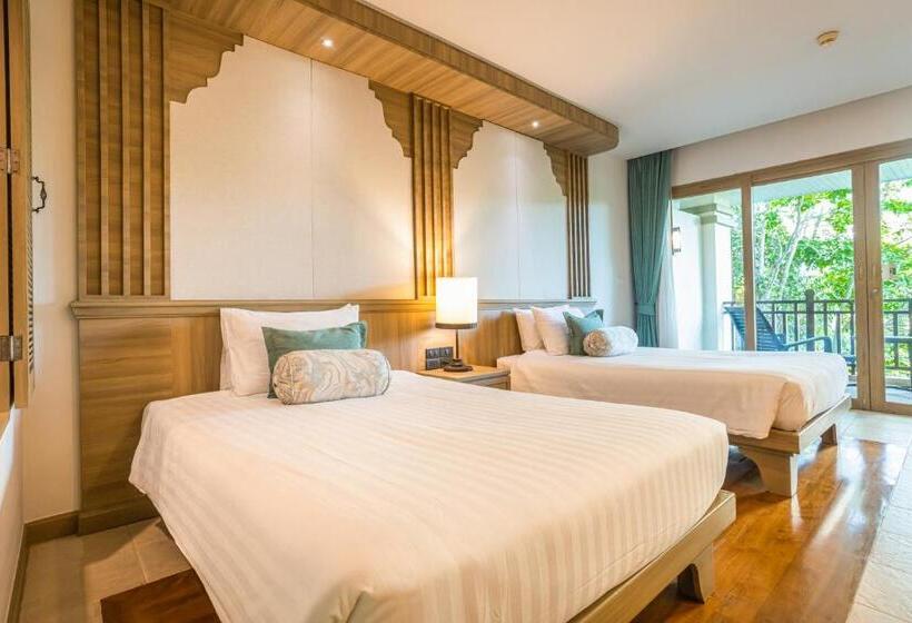 Люкс Семейный 2 Спальни, Ravindra Beach Resort & Spa   Sha Extra Plus