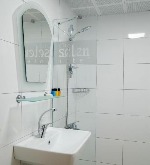 Quarto Familiar, Club Selen Icmeler