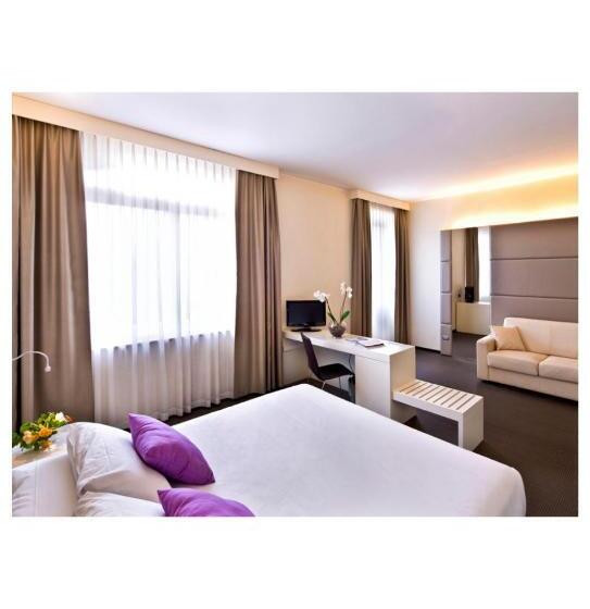 Полулюкс, Th Assisi   Hotel Cenacolo