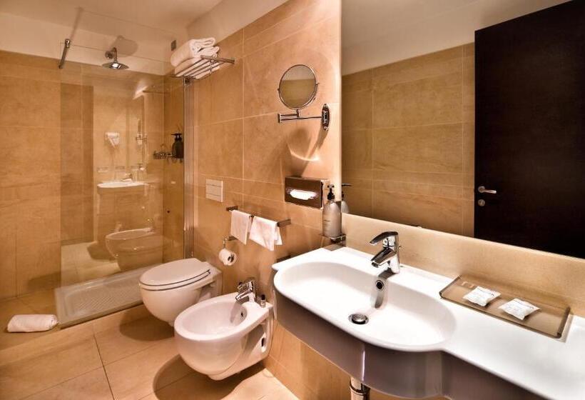 Трехместный Номер Superior, Th Assisi   Hotel Cenacolo