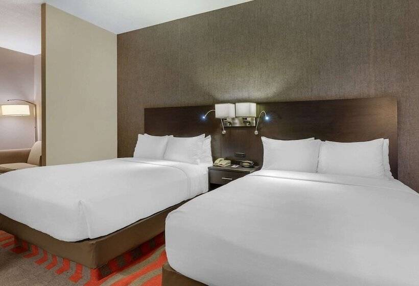 Люкс, Comfort Suites Boise West Meridian