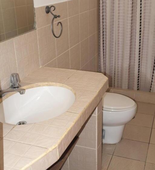 Семейный Номер, Inkawasi Miraflores Hostel