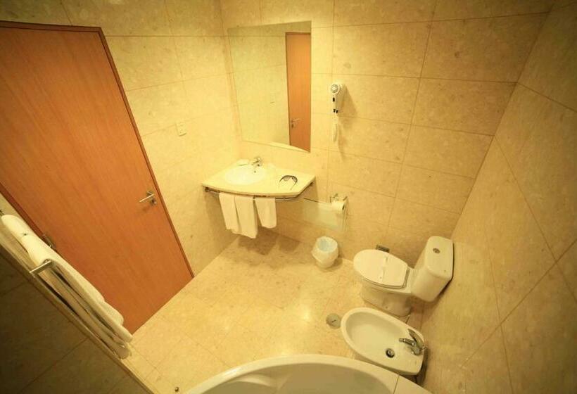 اتاق استاندارد, Matriz