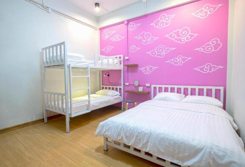 غرفة عائلية حمام مشترك, Bedfriends Poshtel