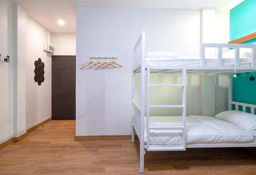 جناح عائلي, Bedfriends Poshtel