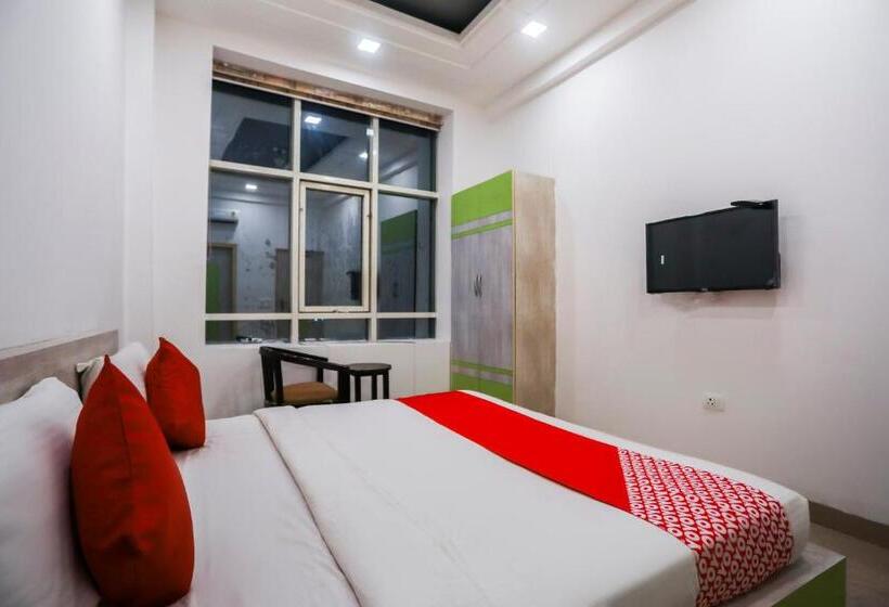 Quarto Estandar, Oyo 67602 Loto Stays