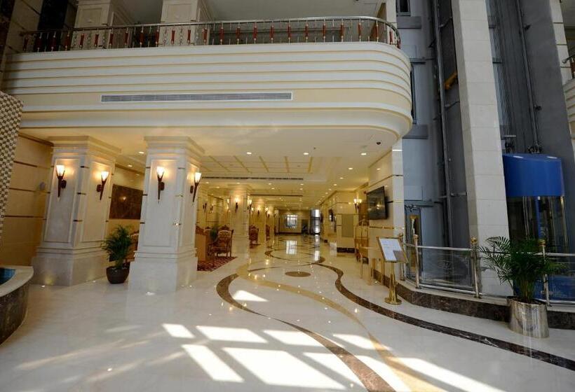 اتاق استاندارد چهار تخته, Al Waleed Tower