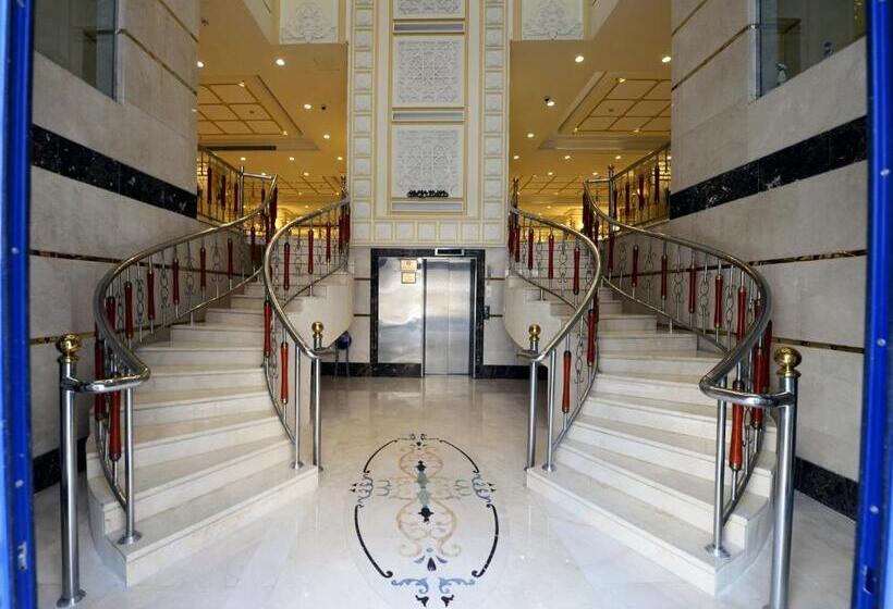اتاق استاندارد چهار تخته, Al Waleed Tower