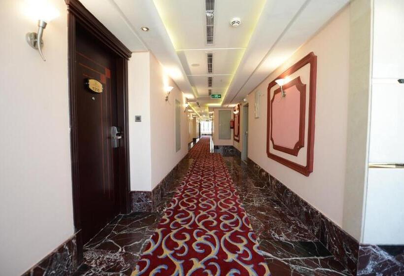 اتاق استاندارد سه نفره, Al Waleed Tower