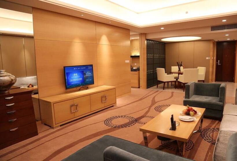 Люкс Повышенной Комфортности, Guangzhou Changfeng Gloria Plaza