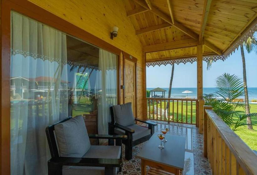 高级套房带海景, La Cabana Beach & Spa, By Ashvem Beach