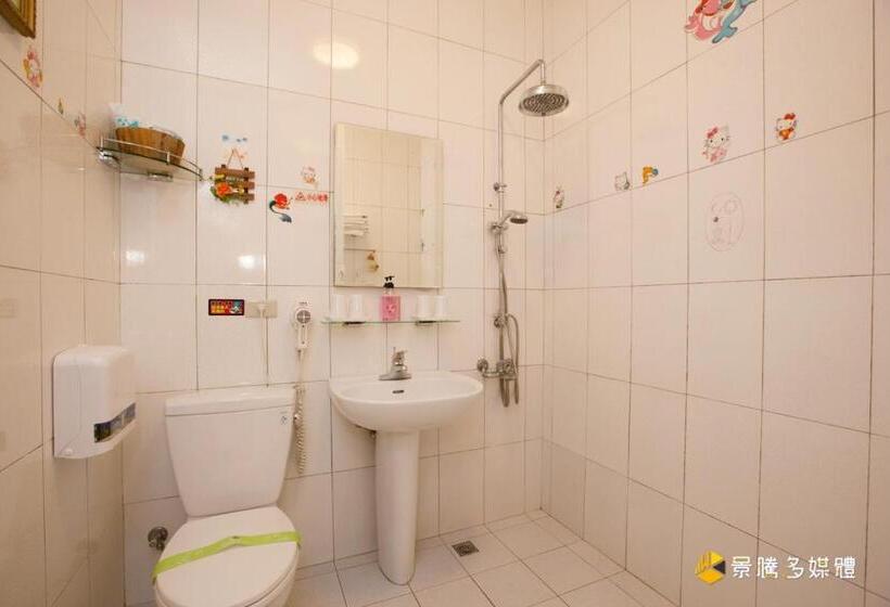 اتاق لوکس چهار تخته, Hai Yang Feng Qing Homestay