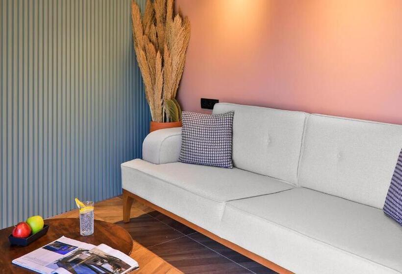 سوییت اجرایی, Luff Boutique Hotel   Adult Only